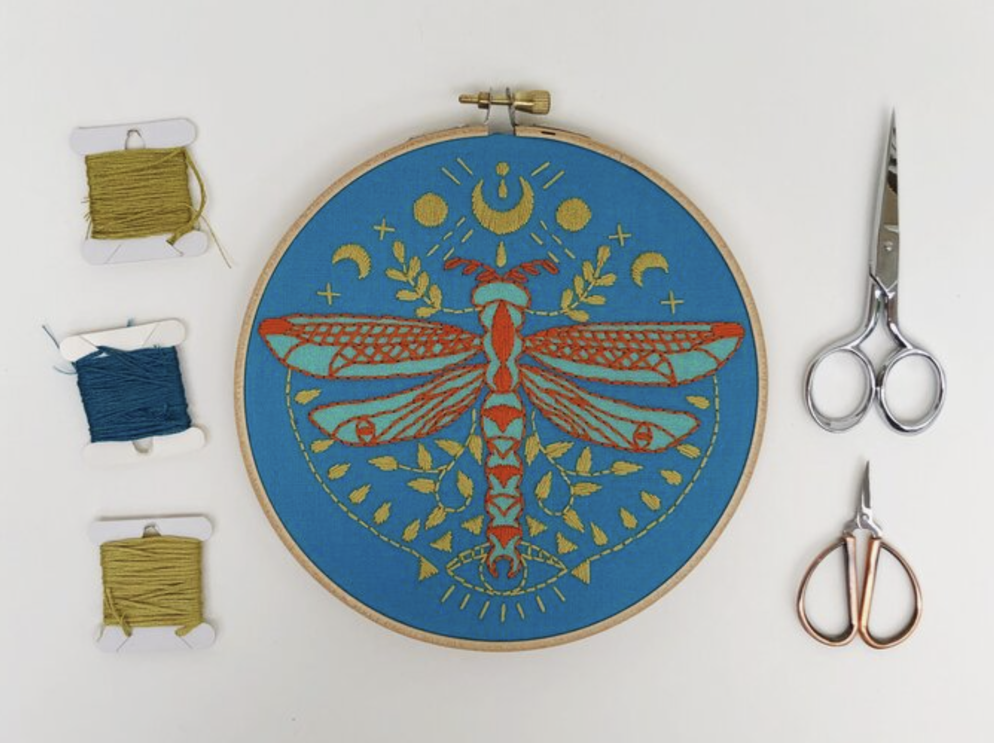 DIY - Embroidery - Mystic Dragonfly