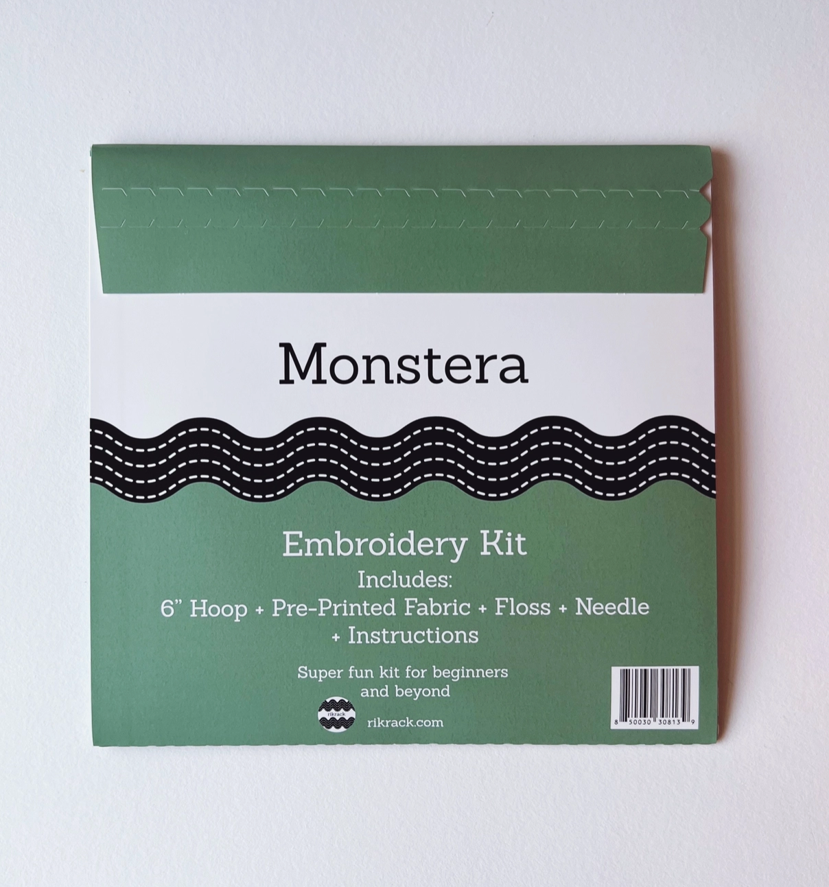 DIY - Embroidery - Monstera