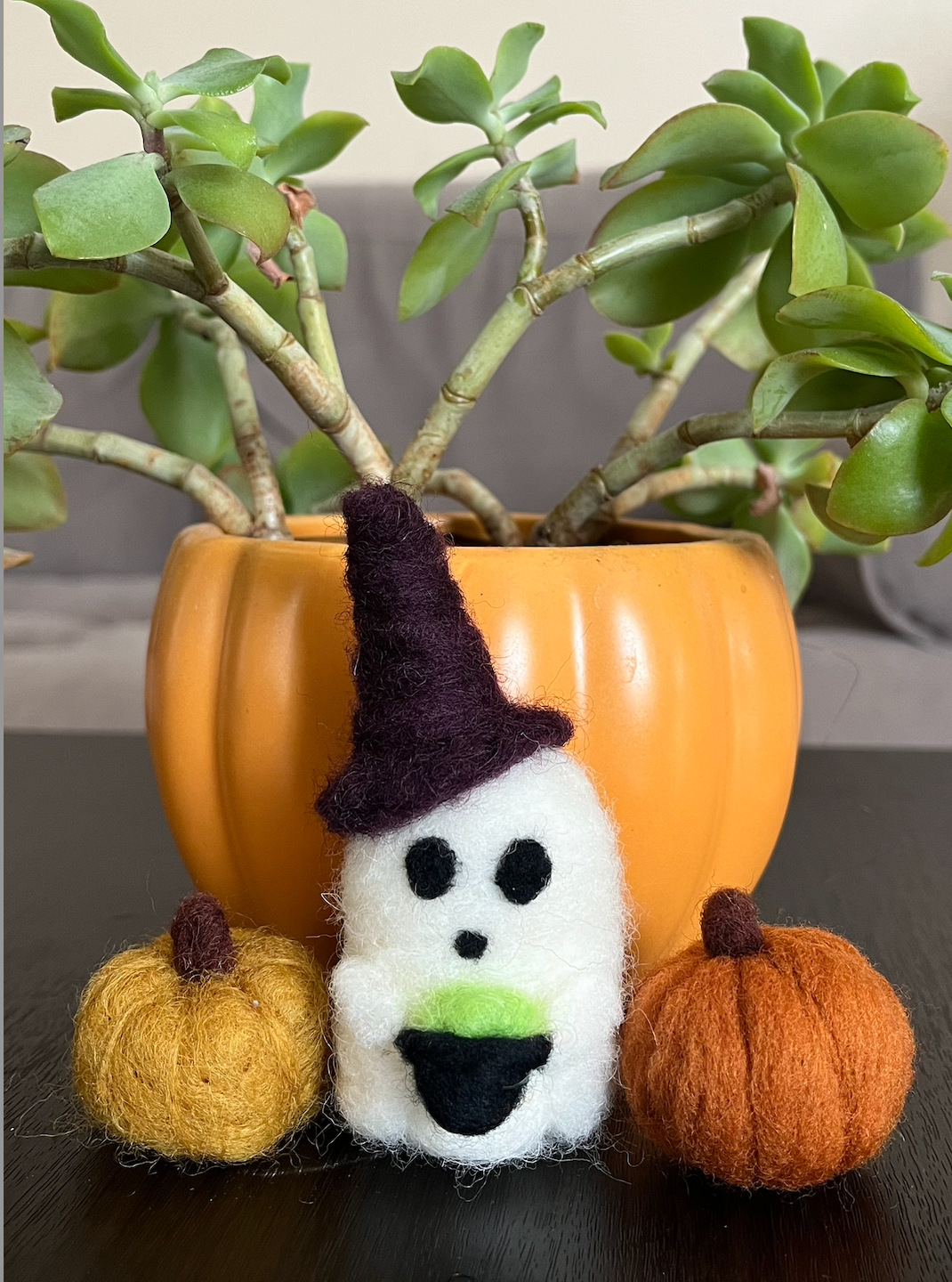 FELTING CLASS: Halloween Needle Felts