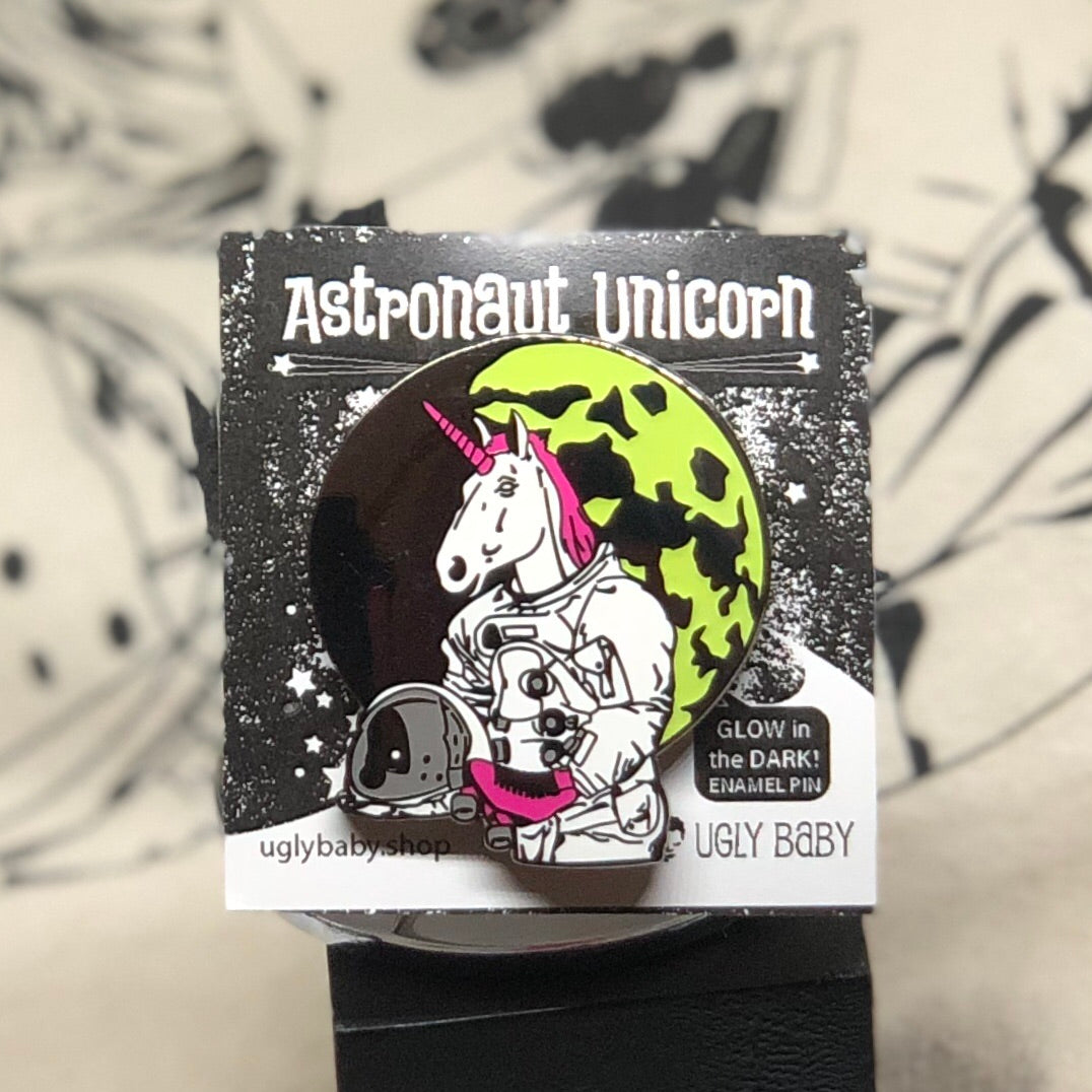 Enamel Pin: Astronaut Unicorn - GLOW IN THE DARK