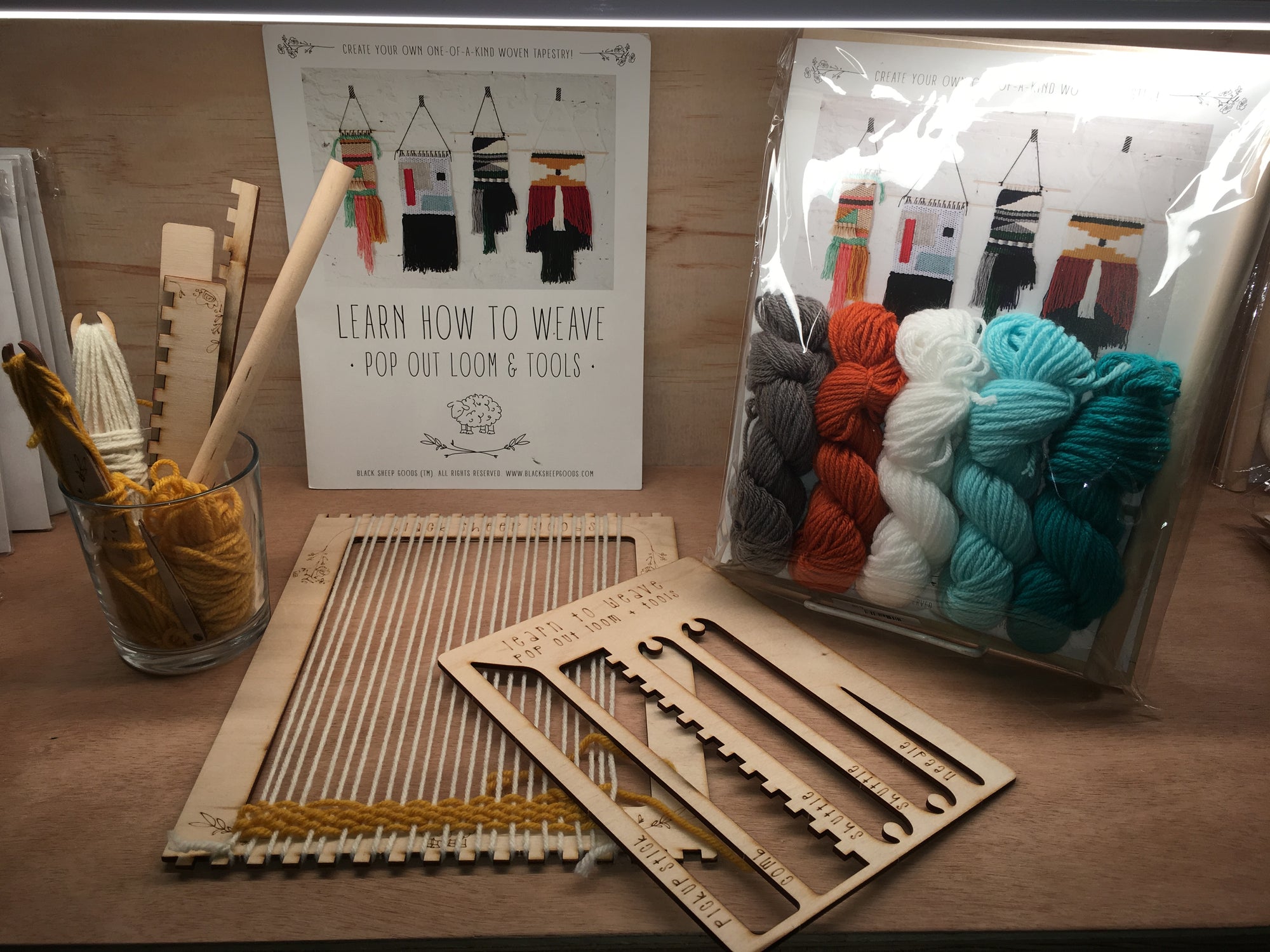 DIY - Pop Out Loom and Tools - Groove