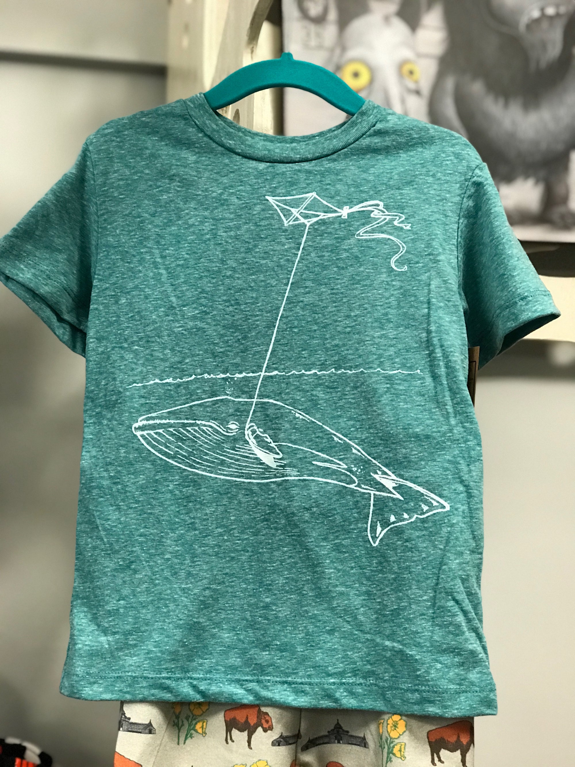 Toddler Shirt - Whale w/ Kite - Unisex Crew