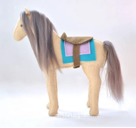 DIY - Horse - Hand Sewing Kit