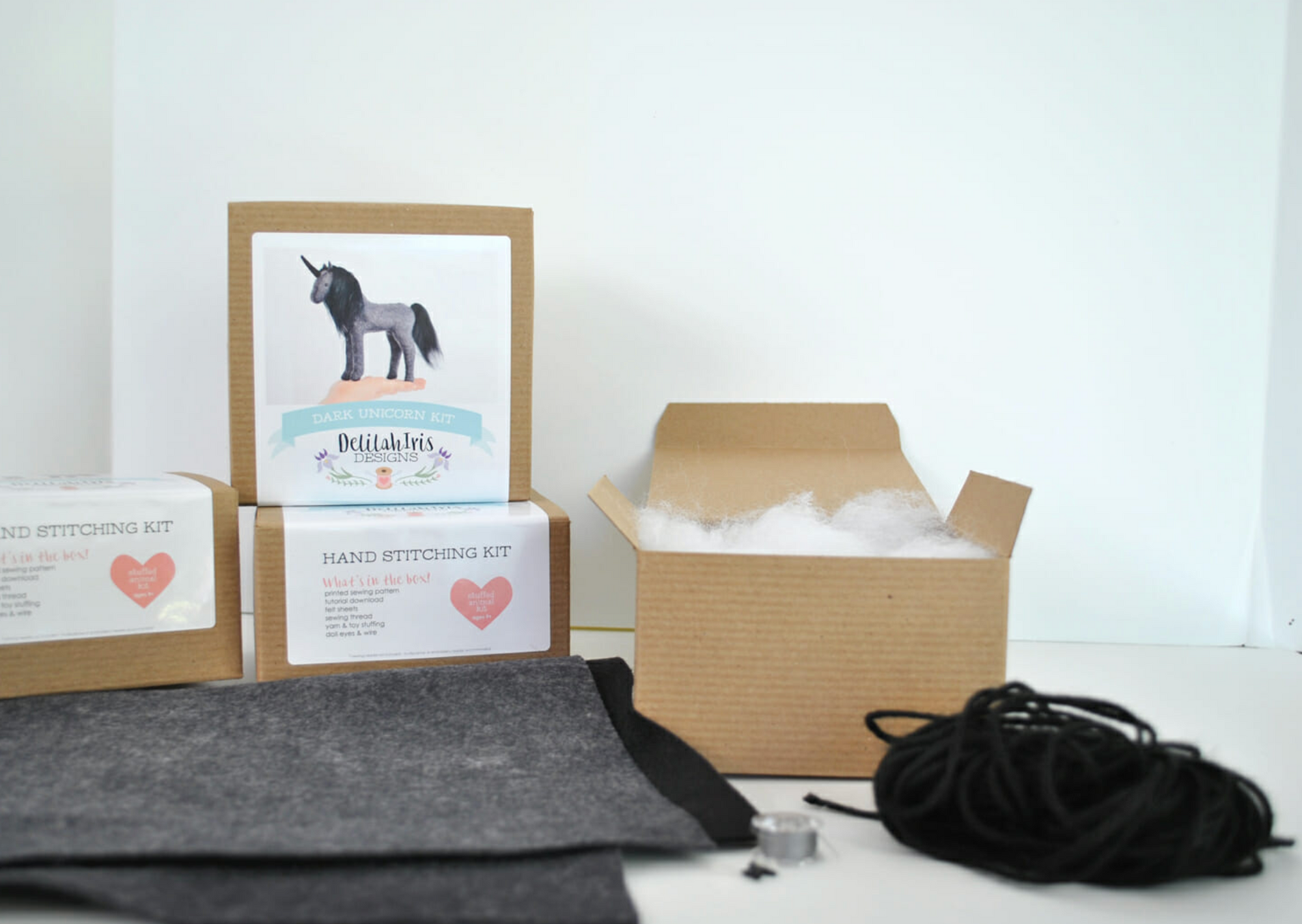 DIY - Unicorn - Dark Sewing Kit
