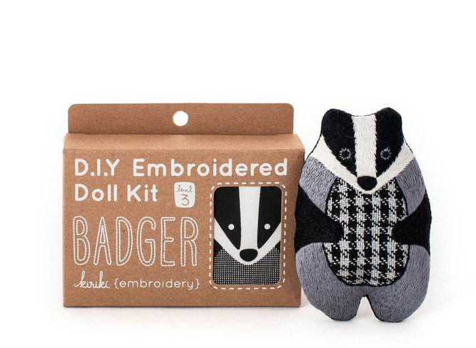 DIY - Sewing Kit - Badger