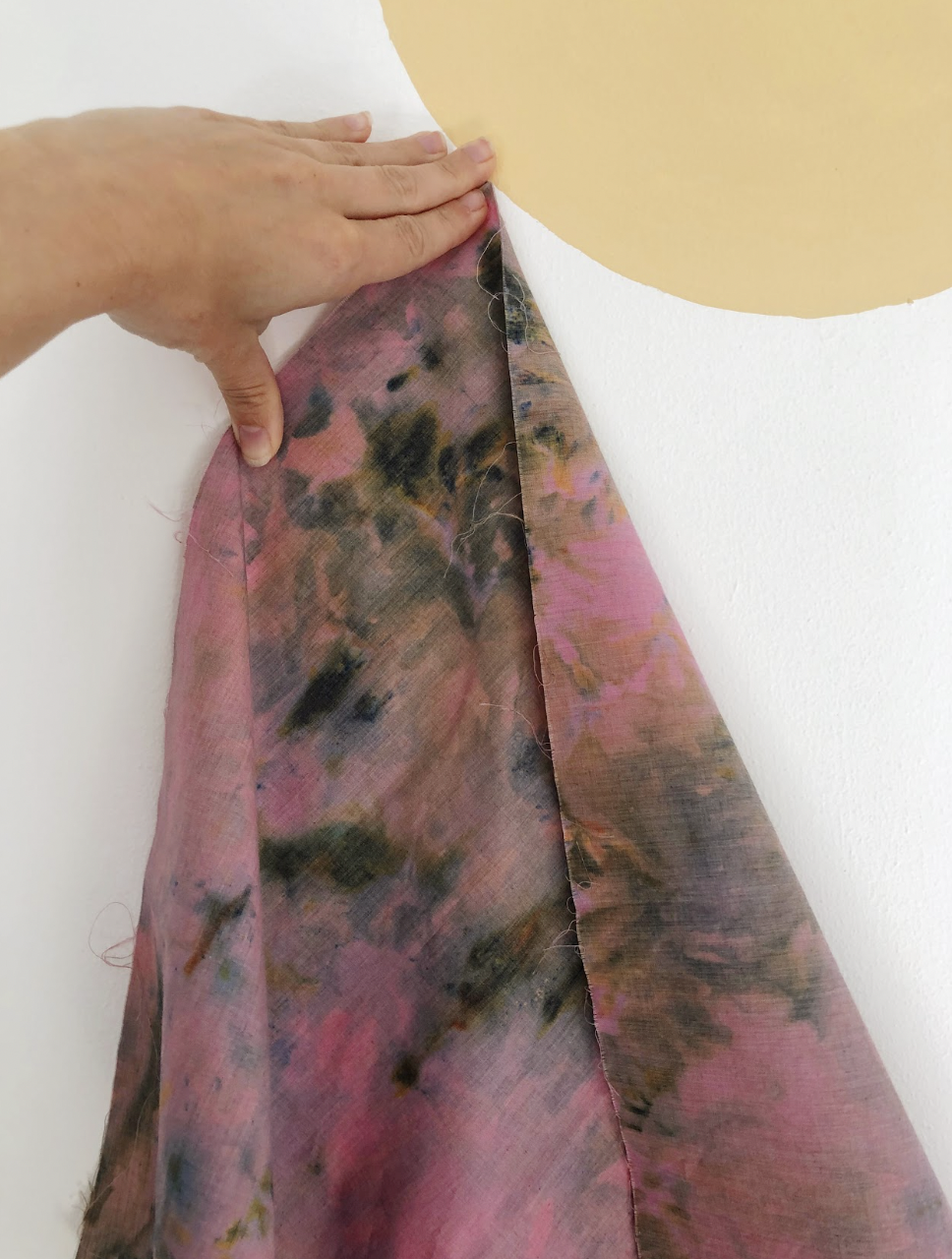 How to Dye Fabric: Ice Dyeing 