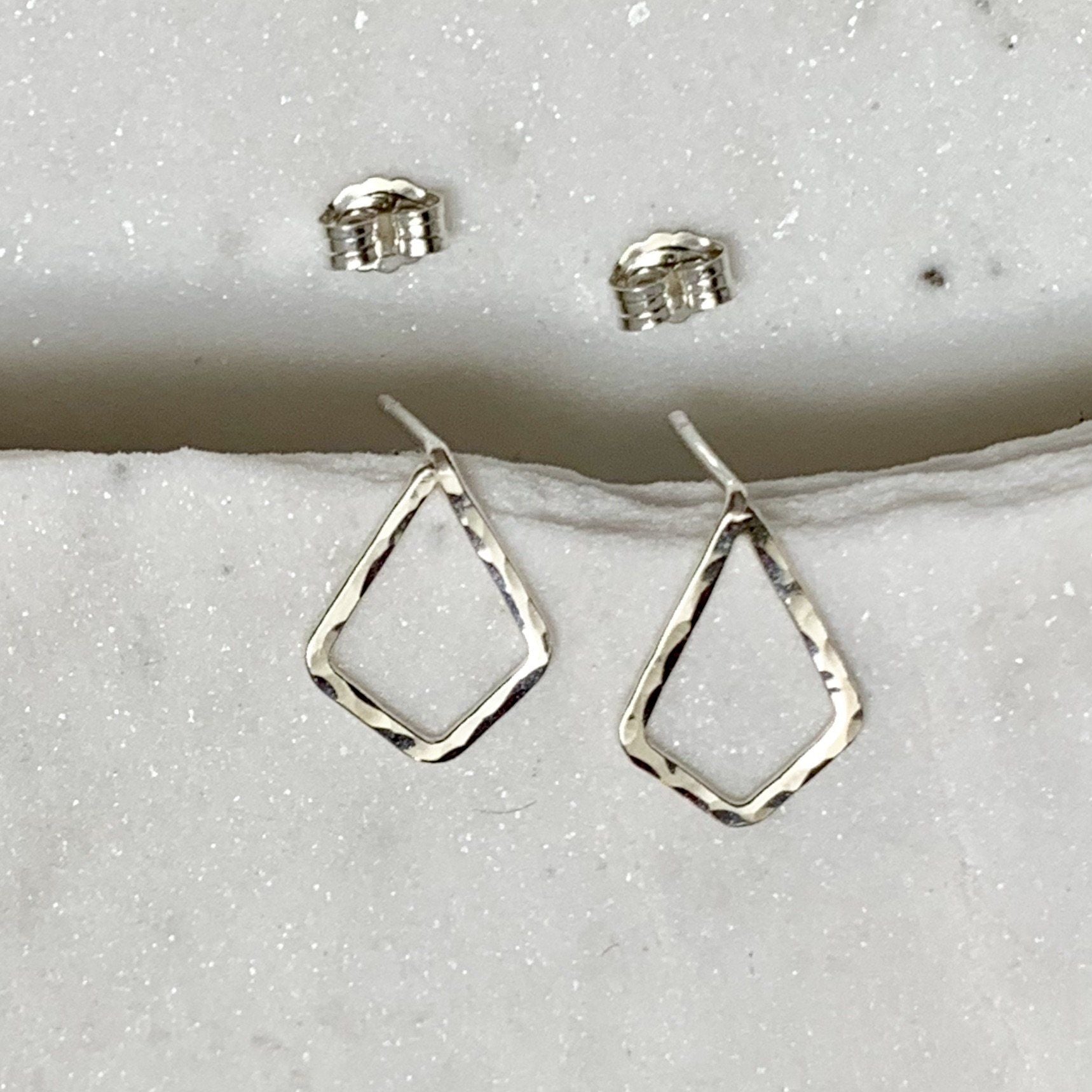 Dunes Stud Earrings - minimalist hammered kite post earrings - Foamy Wader